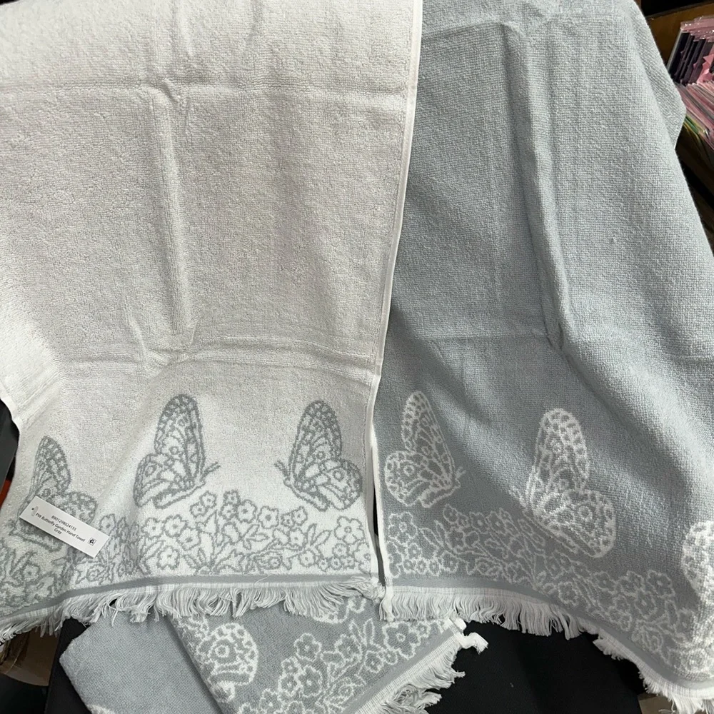 Pioneer Woman Silver Butterfly Hand Towel Bundle ( 8 hand towels)